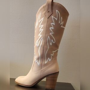 👢Maurices- Dolly western boot💥